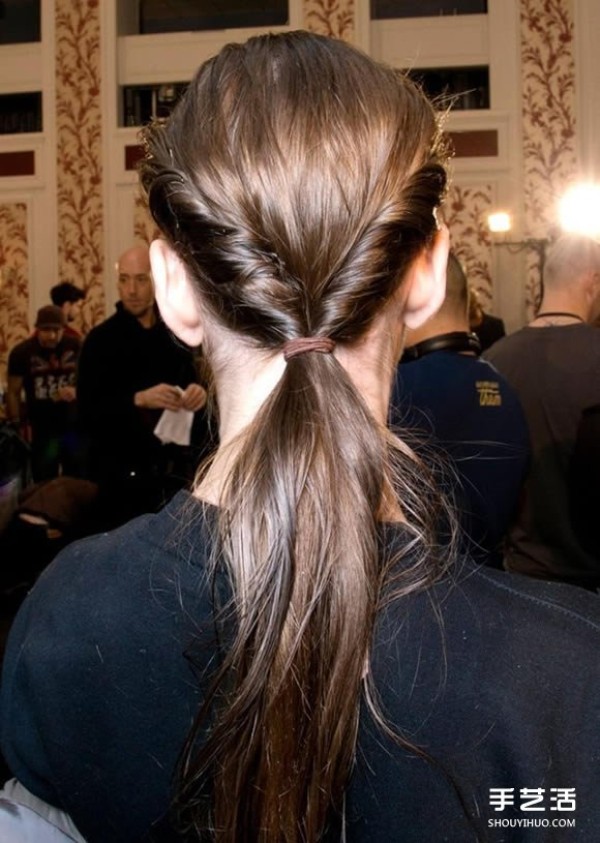 Simple, sexy, intellectual...28 hairstyles suitable for parties