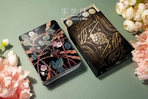 Hand-drawn plant tarot cards! Combining mysterious divination, flower meaning and philosophy