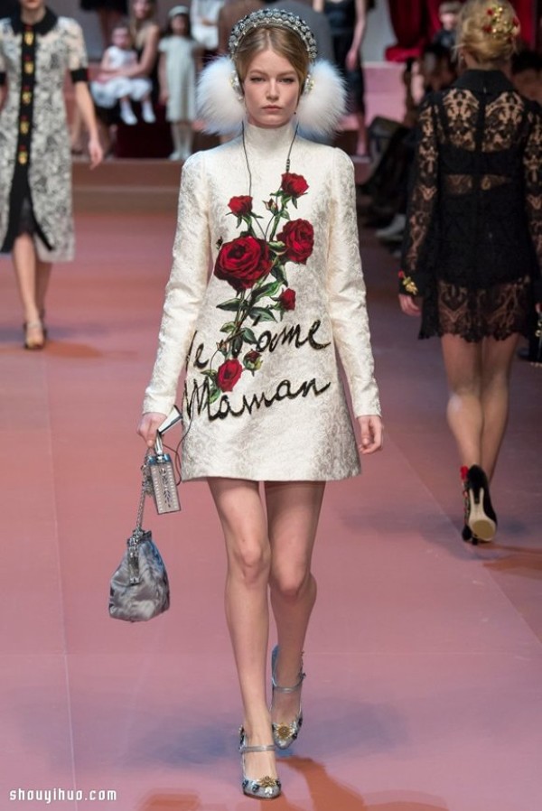 Dolce & Gabbana 2015 Autumn and Winter Fashion: An Ode to Mothers Love