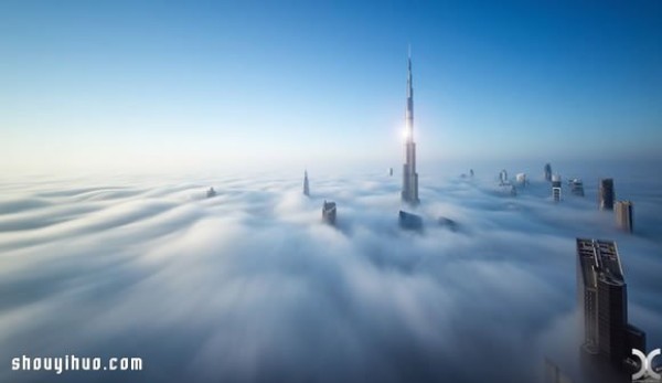 Dubai on High-rise BuildingsBaicheng photography discovered the city in the sky above the clouds