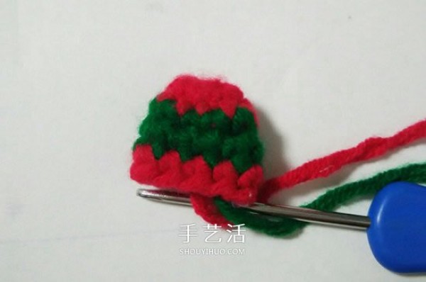 Children are essential for Christmas! How to Crochet Beautiful Christmas Stockings