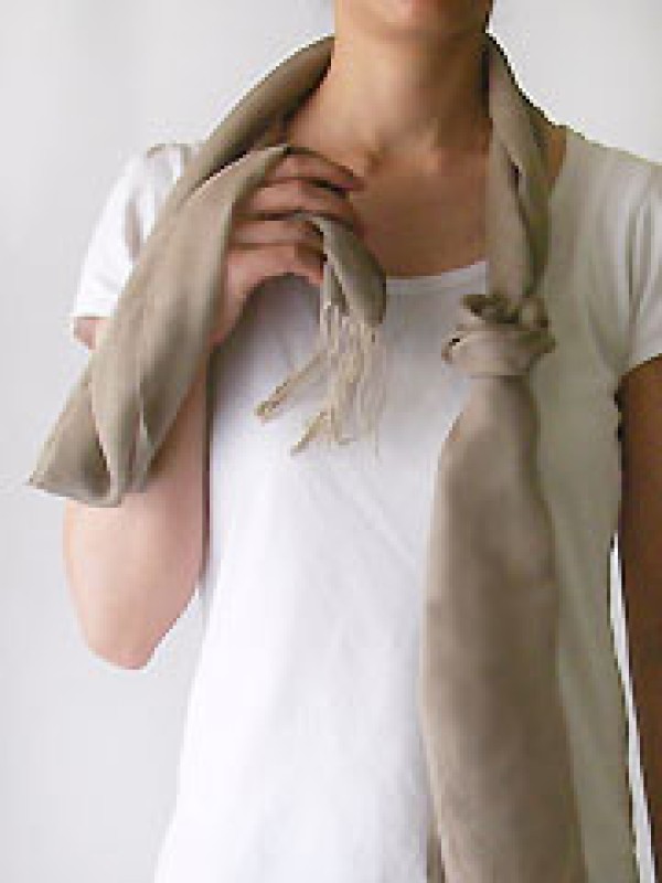 A comprehensive collection of various ways to tie a scarf, and 60 ways to tie a long scarf