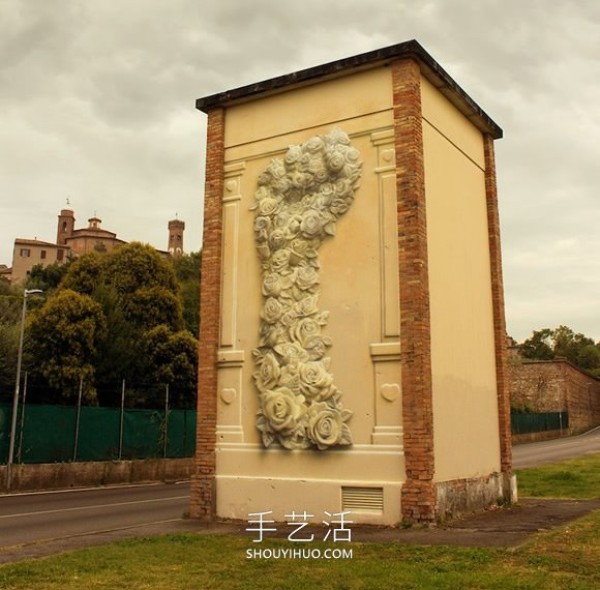 Draw a three-dimensional fist made of flowers, symbolizing the power of peace