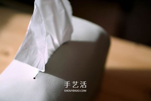 Handmaking Tutorial of Homemade Simple and Fashionable Leather Tissue Box