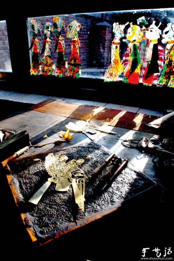 Visiting ancient shadow puppets in Luanzhou, Hebei and feeling the traces of time