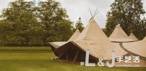 Create an unforgettable wedding with your own hands! A bohemian wedding for British couples