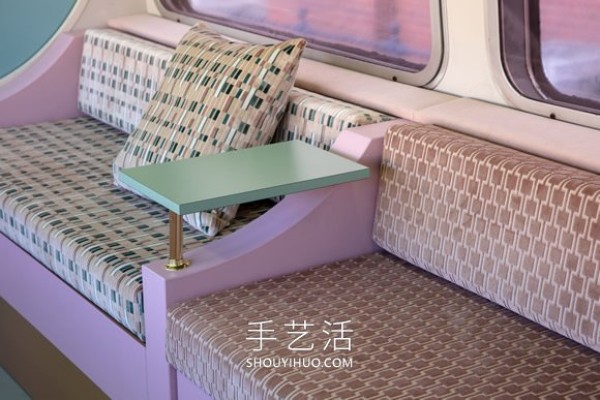 1967 London Underground Car Renovation DIY Nostalgia Pink Paradise! 