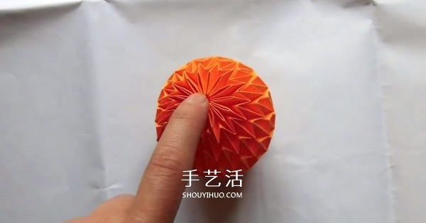 How to fold a deformed ball. Illustration of how to fold an elastic deformed ball