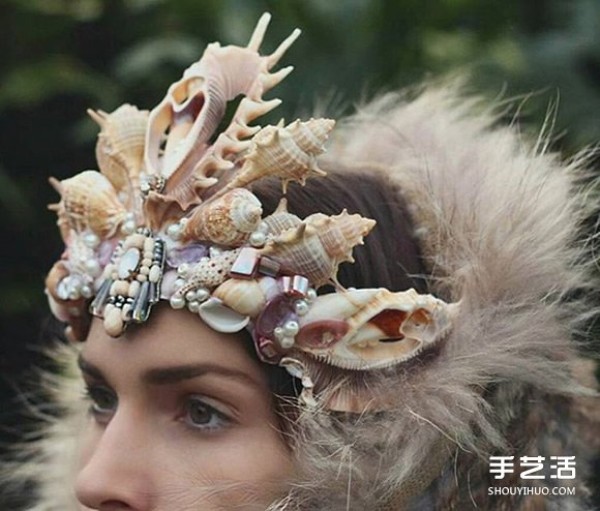 27-year-old Australian gardener: uses shells and jewels to make mermaid crowns