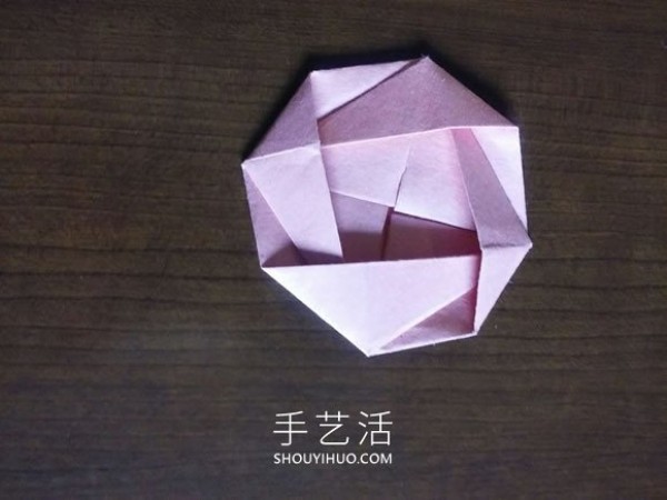 Complex designs can be combined! Simple flat rose origami tutorial