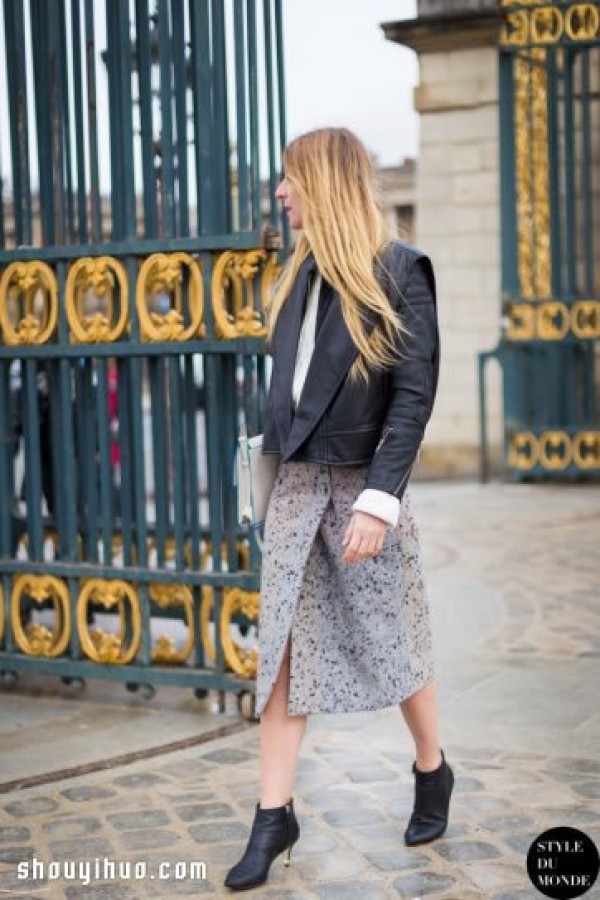 15 Mesmerizing Midi-Length Envelope Skirts to Wear as Spring is Coming