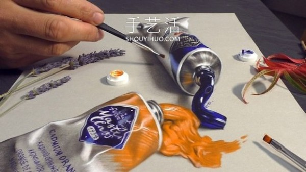 This artist creates incredible 3D paintings with unreal depth