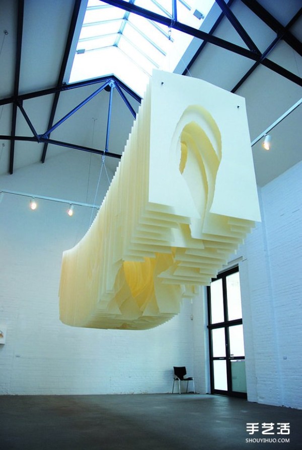 White paper with warm light to DIY a mysterious 3D paper sculpture