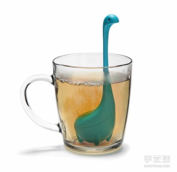 The Loch Ness Monster Tea Maker makes daily tea drinking very interesting~