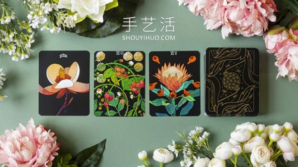 Hand-drawn plant tarot cards! Combining mysterious divination, flower meaning and philosophy