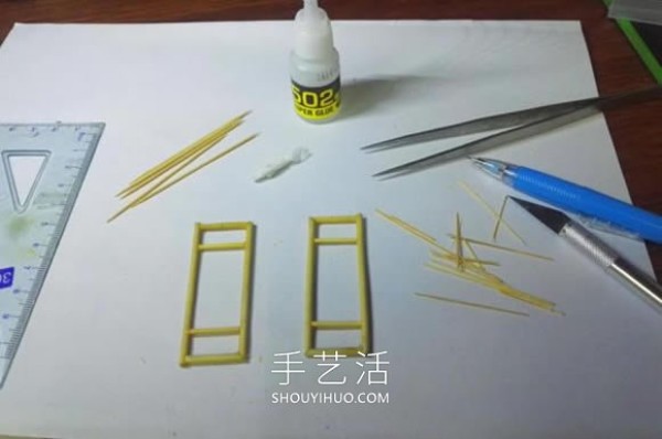 Tutorial on how to make ancient pagodas with disposable chopsticks