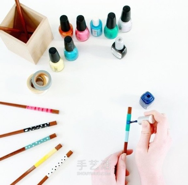 Illustrated tutorial on the DIY method of using nail polish to transform chopsticks