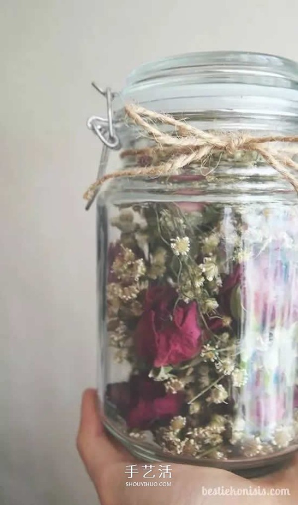 Four ways to make dried flowers, DIY beautiful gift ornaments by hand