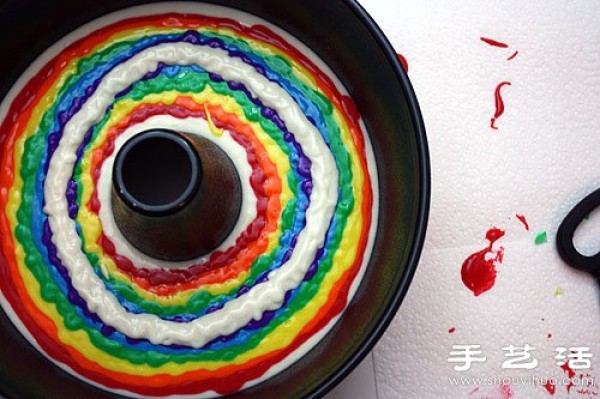 How to make a delicious, beautiful and fun rainbow cake