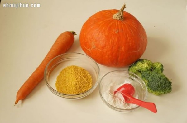 Baby nutrition recipe: How to make homemade pumpkin and carrot rice cereal