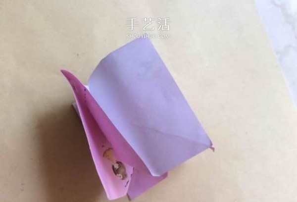 Handmade Kawasaki Rose Origami Illustrations. The step-by-step pictures are very clear! 