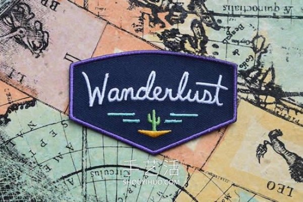 26 creative wearable gifts for those who love to travel! 