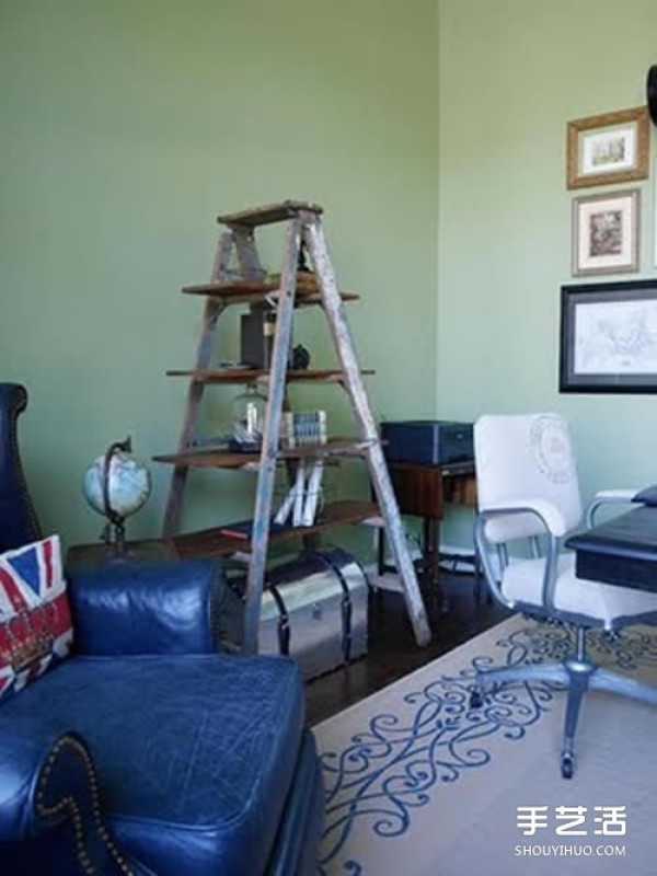 Renovate old ladders and use DIY handmade shelf bracket storage racks