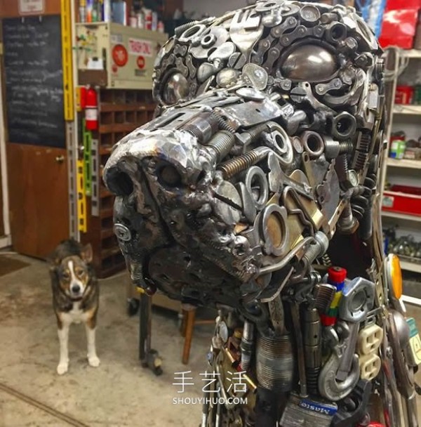 Reusing scrap metal such as bolts to make life-size animal sculptures