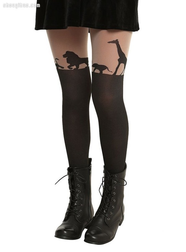 Classic Disney animated character stockings look slim and fashionable