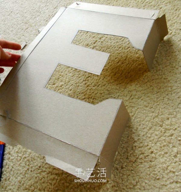 15 cardboard creative handicrafts and illustrations to help you learn to do them! 