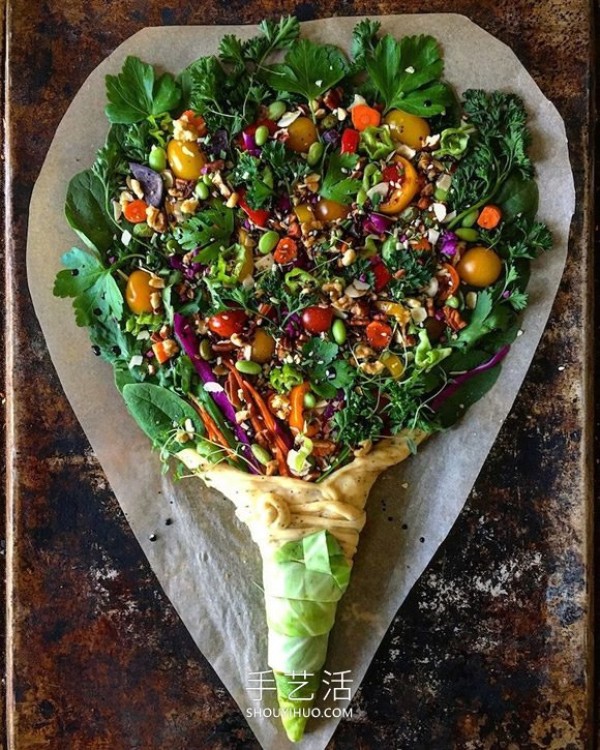 An edible "bread bouquet" made from leftovers and bread