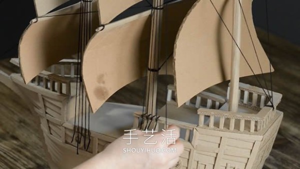 Super realistic pirate ship model making video using only cardboard! 