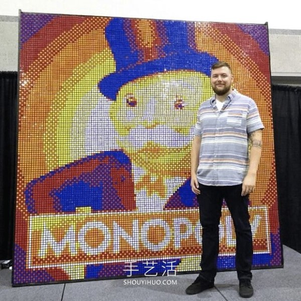 Artist uses thousands of Rubiks cubes to DIY huge pop culture portraits