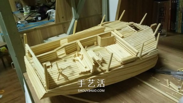 The ancient warship model is hand-made with disposable chopsticks