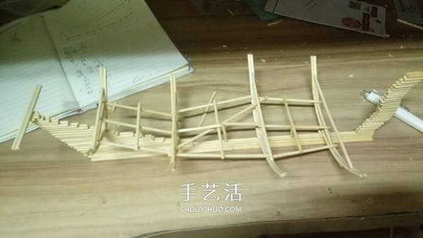 The ancient warship model is hand-made with disposable chopsticks