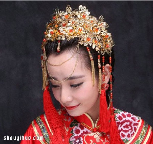 The gorgeous Chinese-style retro wedding bridal headwear is so beautiful! 