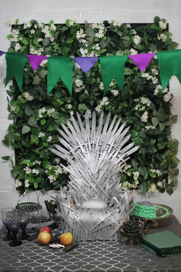 Rule Westeros! Use a plastic chair to make an Iron Throne for your baby