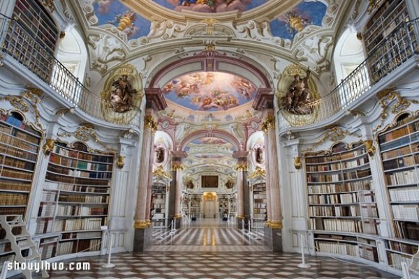 Top 11 libraries in the world with attractive designs