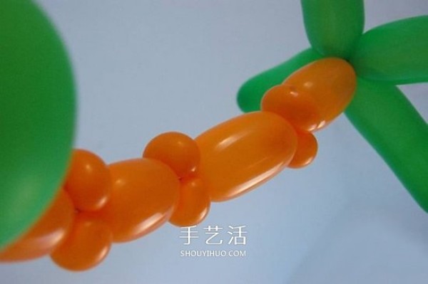 How to make a balloon-shaped coconut tree using a balloon to make a coconut tree by hand