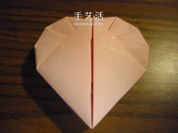 Heart-shaped gift box origami method and how to fold a covered and covered love box with illustrations