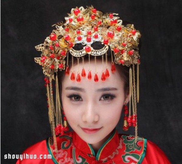 The gorgeous Chinese-style retro wedding bridal headwear is so beautiful! 