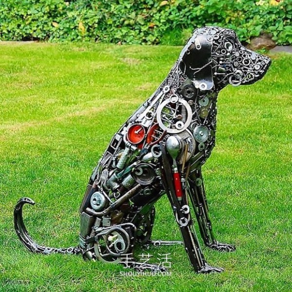 Reusing scrap metal such as bolts to make life-size animal sculptures