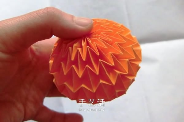 How to fold a deformed ball. Illustration of how to fold an elastic deformed ball