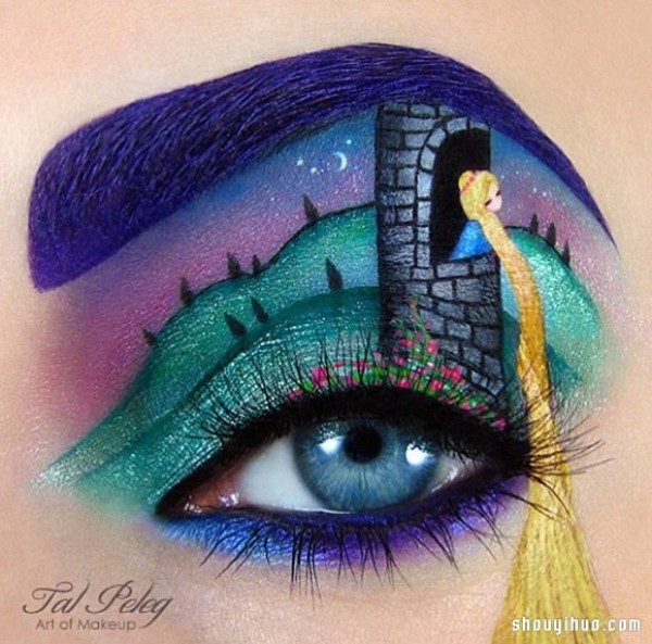 The magical art on the eyes. Do you dare to try such exaggerated eye makeup? 