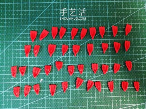 Tutorial on how to make red flowers by hand with ultra-light clay