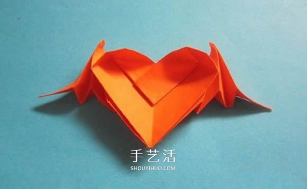 Flying Heart Origami Illustration Tutorial: Origami Love with Wings