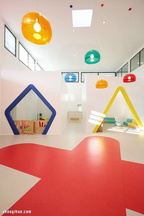 Toy-like creative kindergarten design in Lodève District, France