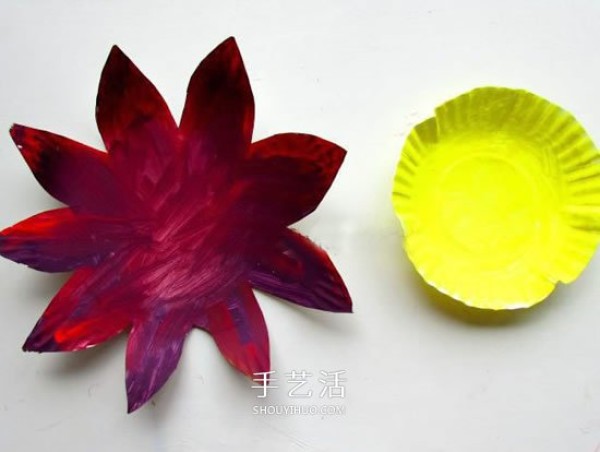 How to make sunflowers from paper plates, simple paper plate sunflower DIY