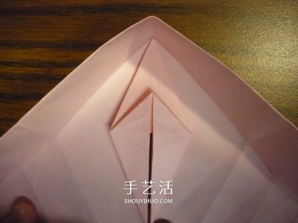 Heart-shaped gift box origami method and how to fold a covered and covered love box with illustrations