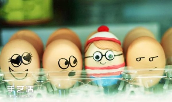 Drawing cute pictures on eggs, appreciating simple and cute hand-painted expressions on eggs